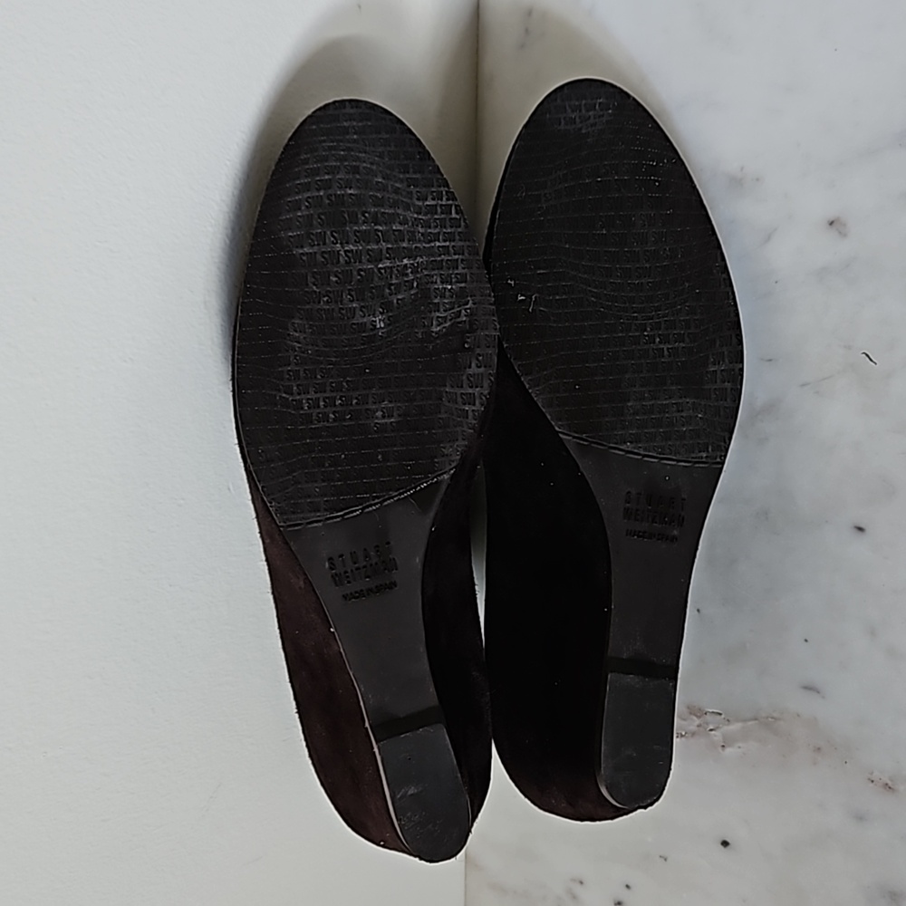 STUART WEITZMAN - silky soft rich chocolate brown suede wedge loafers - Picture 9 of 9
